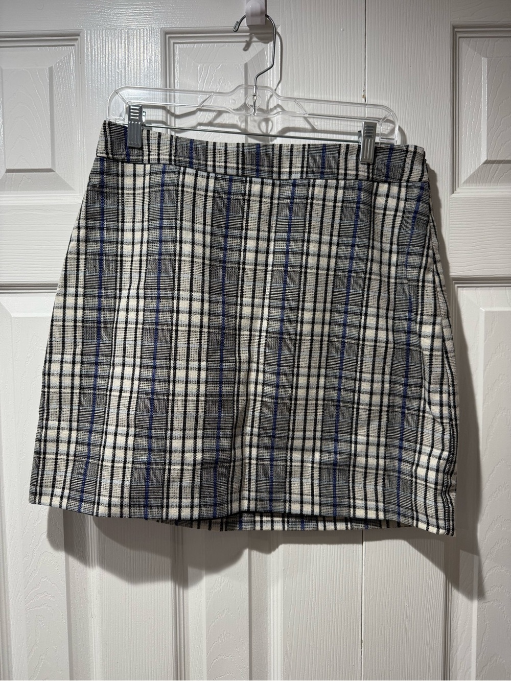 Nine West Plaid Mini Skirt in White, Gray & Blue